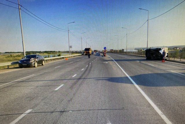 На дороге «Нам» столкнулись два автомобиля