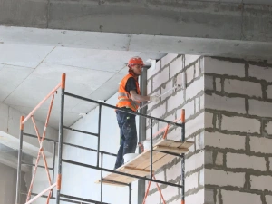 В Арктическом центре  начали монтаж оборудования сцены филармонии