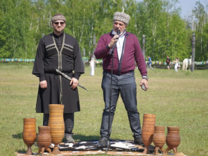Гость праздника «Ысыах — праздник единства и дружбы народов» посвятил Якутии стихотворение