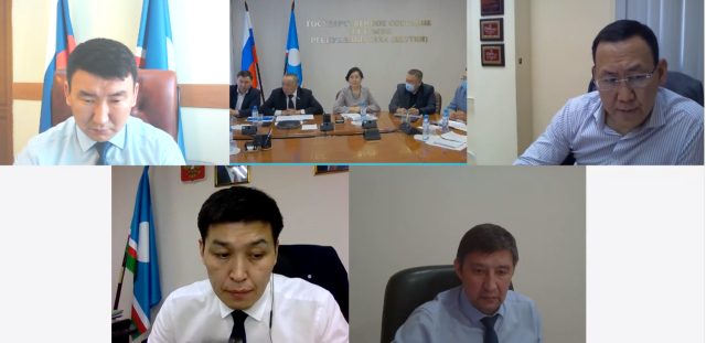 Сергей Местников провел совещание по проектам цифровизации в физической культуре и спорте