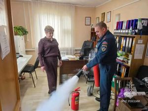 Пожарная безопасность на избирательных участках Верхнеколымского района: все под контролем