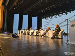 В Якутске стартовал первый республиканский форум «Молодёжь против коррупции»
