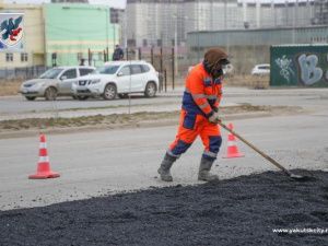 Движение большегрузной техники по центральным улицам недопустимо - мэр Якутска