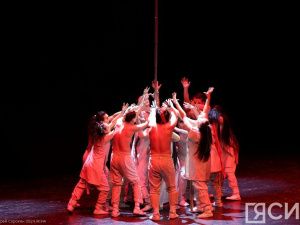 «Народ саха сохранил свою уникальную культуру»: казахские зрители высоко оценили спектакль-олонхо