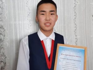 16-летний герой из Якутии рассказал о том, как спас придавленного автомобилем человека