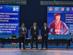 Дан старт  Открытому всероссийскому турниру и международным соревнованиям по вольной борьбе среди юношей в честь олимпийского чемпиона Павла Пинигина на призы Акционерной компании «Железные дороги Якутии»