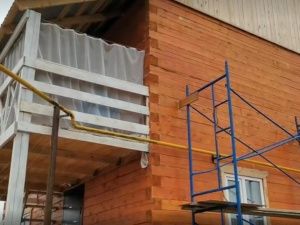 Представители партии «Единая Россия» в Якутии навестили семью Моякуновых