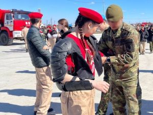 Сотрудники отдела специального назначения УФСИН «Белый медведь» приняли участие в «Армейском городке» 