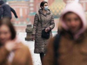 Онищенко рассказал о сроках возвращения коронавируса в Россию