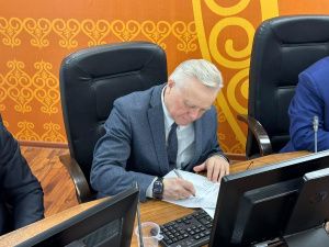 В республиканском Центризбиркоме подписали протокол об итогах выборов президента РФ в Якутии