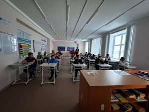 «Мобильные доктора» Якутии провели «уроки здоровья» школьникам арктического посёлка Депутатский
