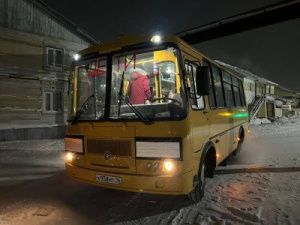 Сегодня в Якутске необходимо пропускать колонны автобусов с детьми