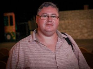 Ведущий артист Забайкальского края Алексей Тебеньков стал новым артистом Русского театра в Якутске