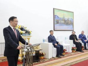 Айсен Николаев принял участие в открытии XV Свято-Иннокентьевского духовно-просветительского студенческого форума