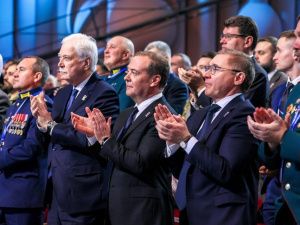 Участники программы «Время героев» вошли в обновленный состав совета «Единой России»