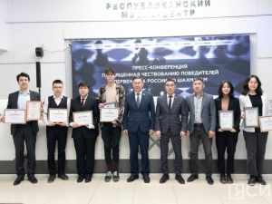 В Якутске чествовали победителей и призеров первенства России по шахматам