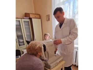 Иван Луцкан: В подшефном Кировском на Донбассе работает мобильная бригада офтальмохирургов ЯРОКБ