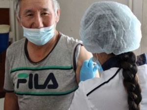 Почти 90 % работников ЖКХ и энергетики Якутии прошли вакцинацию против Covid-19