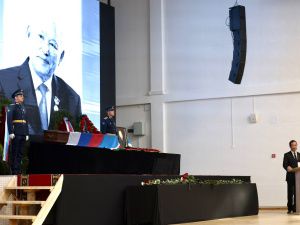 В Октемском наслеге Якутии началась панихида по первому Президенту Якутии