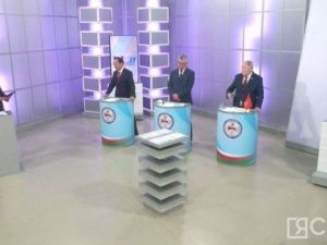 Прямой эфир: Дебаты кандидатов на пост главы Якутии