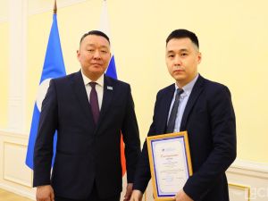 Работников жилищно-коммунального хозяйства и энергетики наградили в Якутии