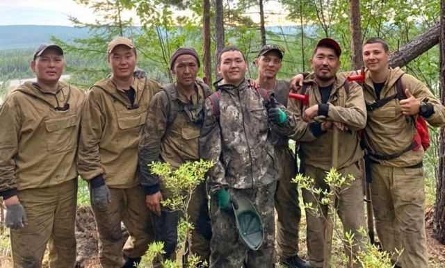 Группа оперативного реагирования спасла олёкминское село Бясь-Кюель от лесного пожара