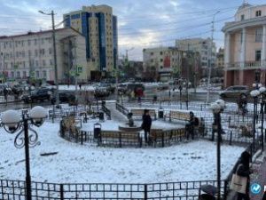 Мокрый снег и плюсовая температура продержатся в Якутске еще сутки