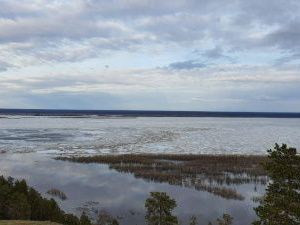 За два часа уровень воды в районе Якутска поднялся на 23 см