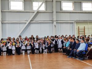 Дмитрий Садовников принял участие в торжественной линейке Болугурской школы