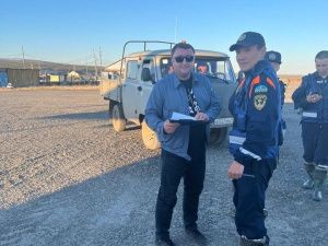 В Якутии в водный плен попали трое человек, в том числе больной ребенок