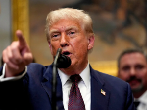 В Норвегии рассказали об унизительных моментах на встрече Трампа с лидерами ЕС