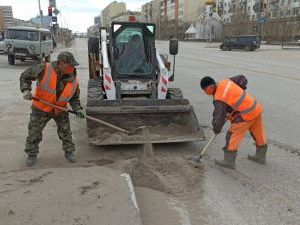 Плановая уборка пыли и ямочный ремонт улиц в Якутске на 28 апреля