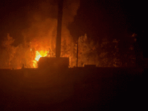 Пожар в частном доме на Сергеляхе