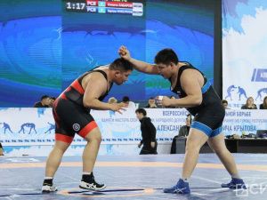 Три якутских борца стали победителями всероссийского турнира памяти Александра Крылова