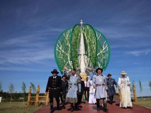 Айсен Николаев поздравил жителей Верхневилюйского улуса с Ысыахом