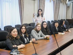 В Якутске прошли последние «бумажные» муниципальные торги