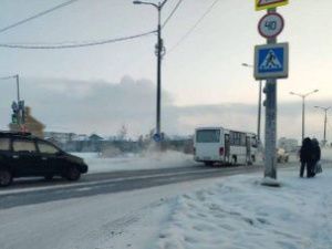 В Якутске водитель автобуса сбил женщину