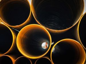 В Якутске уроженец Краснодарского края срезал 9 труб с теплотрассы и сдал на металлолом