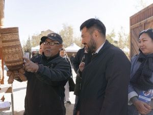 В Старом городе Якутска прошли праздничные гуляния и выставки