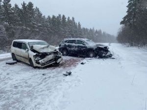 В Нерюнгринском районе столкнулись два автомобиля
