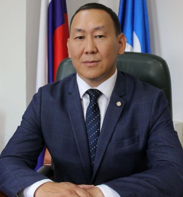 Новогодний "подарок" от Минспорта Якутии: сотрудники бюджетного учреждения остались без положенных зарплат