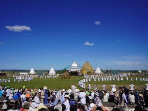 «Ысыах Туймаады» собирает друзей