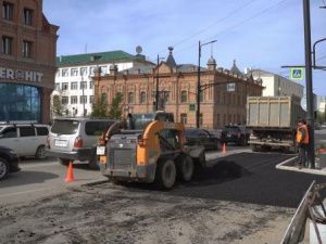 Ямочный ремонт дорог в Якутске завершится 19 июня