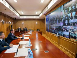 Сорок кинозалов в один день открыли в Якутии