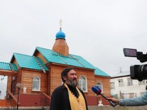 В исправительной колонии № 1 состоялась церемония установки и освещения купола и креста православного храма