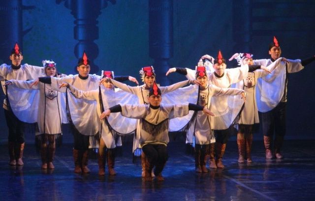 В День республики в Нерюнгри русскоязычные артисты пели на якутском языке