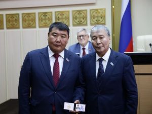 Прокуратура Якутии выступила против депутатов-очковтирателей