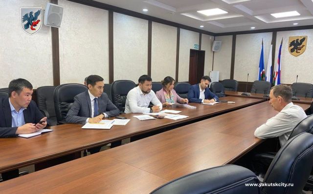 Глава города Якутска Евгений Григорьев провел личный прием граждан