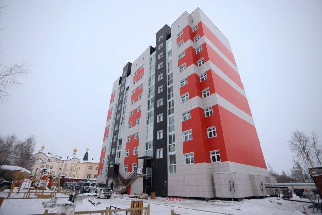 92 семьи из Мирного получат квартиры в новостройке взамен аварийного жилья