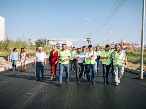 Члены правительства республики осмотрели ход дорожного строительства в рамках нацпроекта «БКАД» в Якутске
